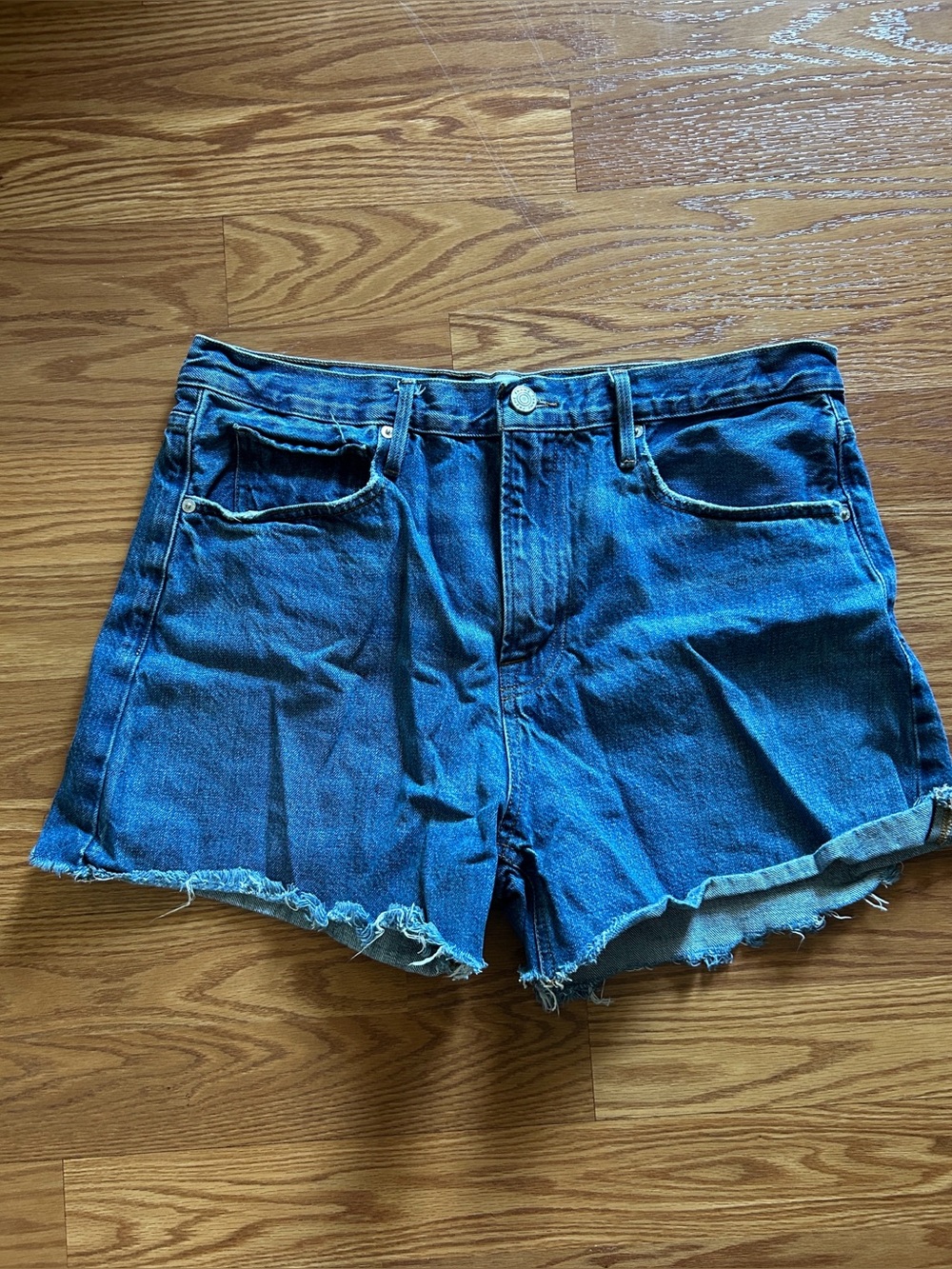 Frame Le Super High Shorts Women's size 32